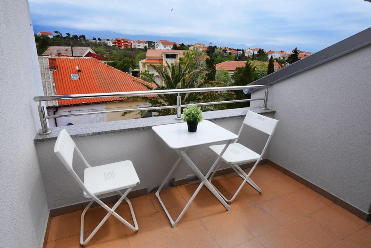 Apartment Avada Novalja Exterior photo