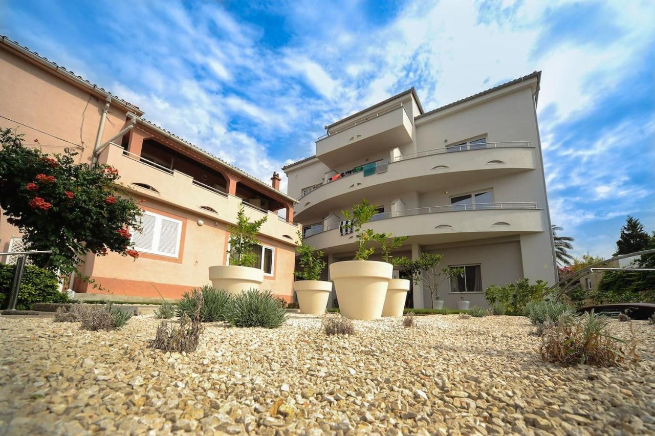 Apartment Avada Novalja Exterior photo