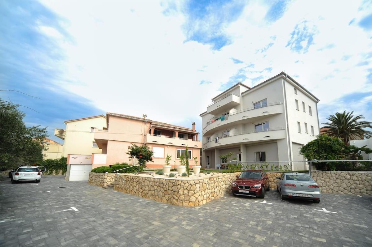 Apartment Avada Novalja Exterior photo