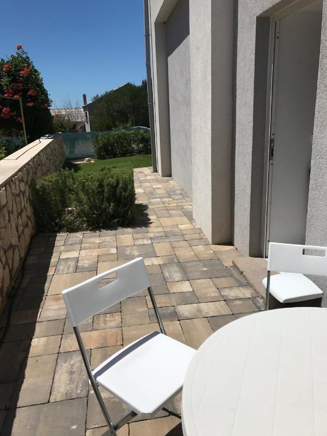 Apartment Avada Novalja Exterior photo